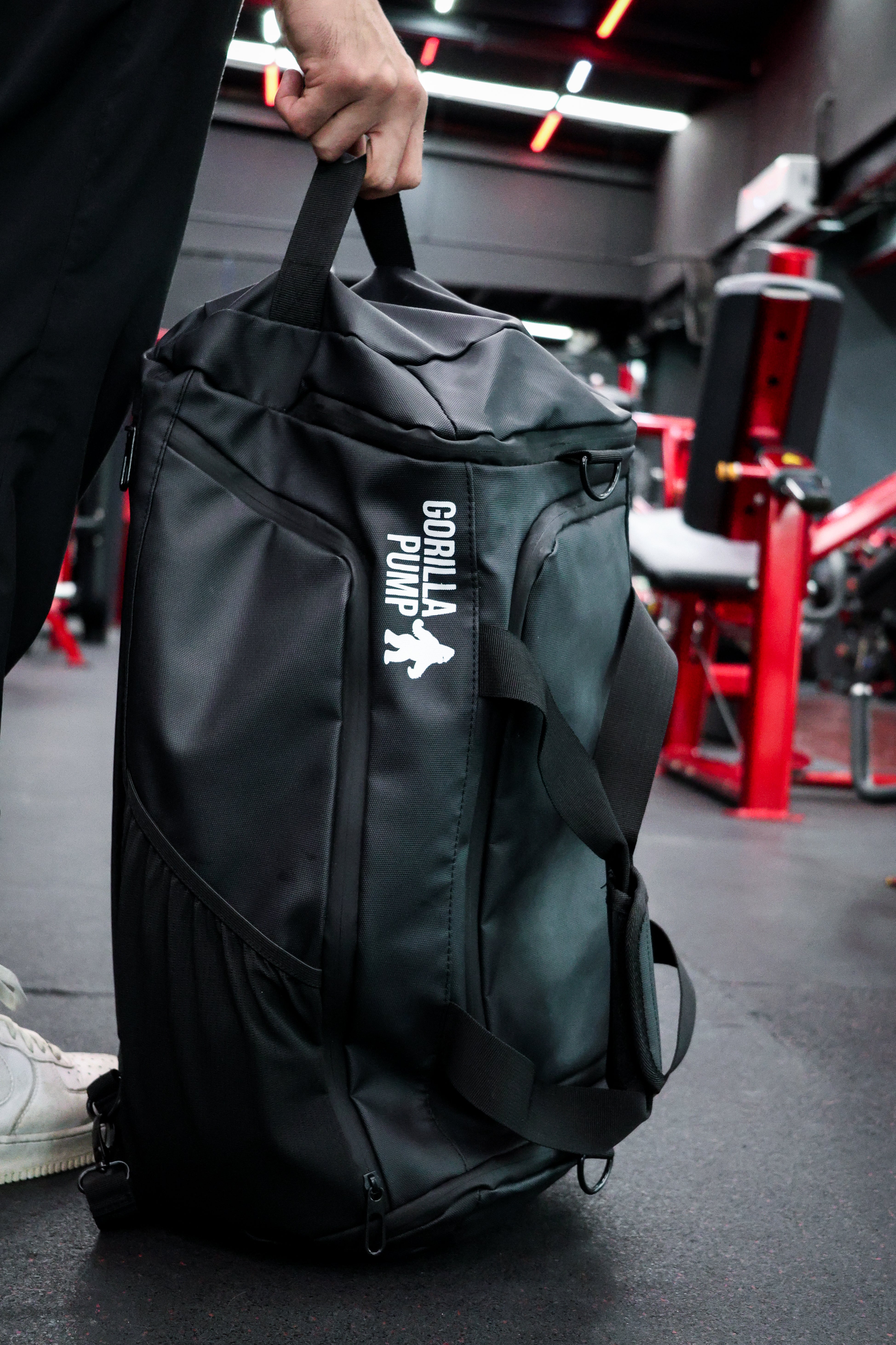 DUFFLE BAG GORILLA PUMP