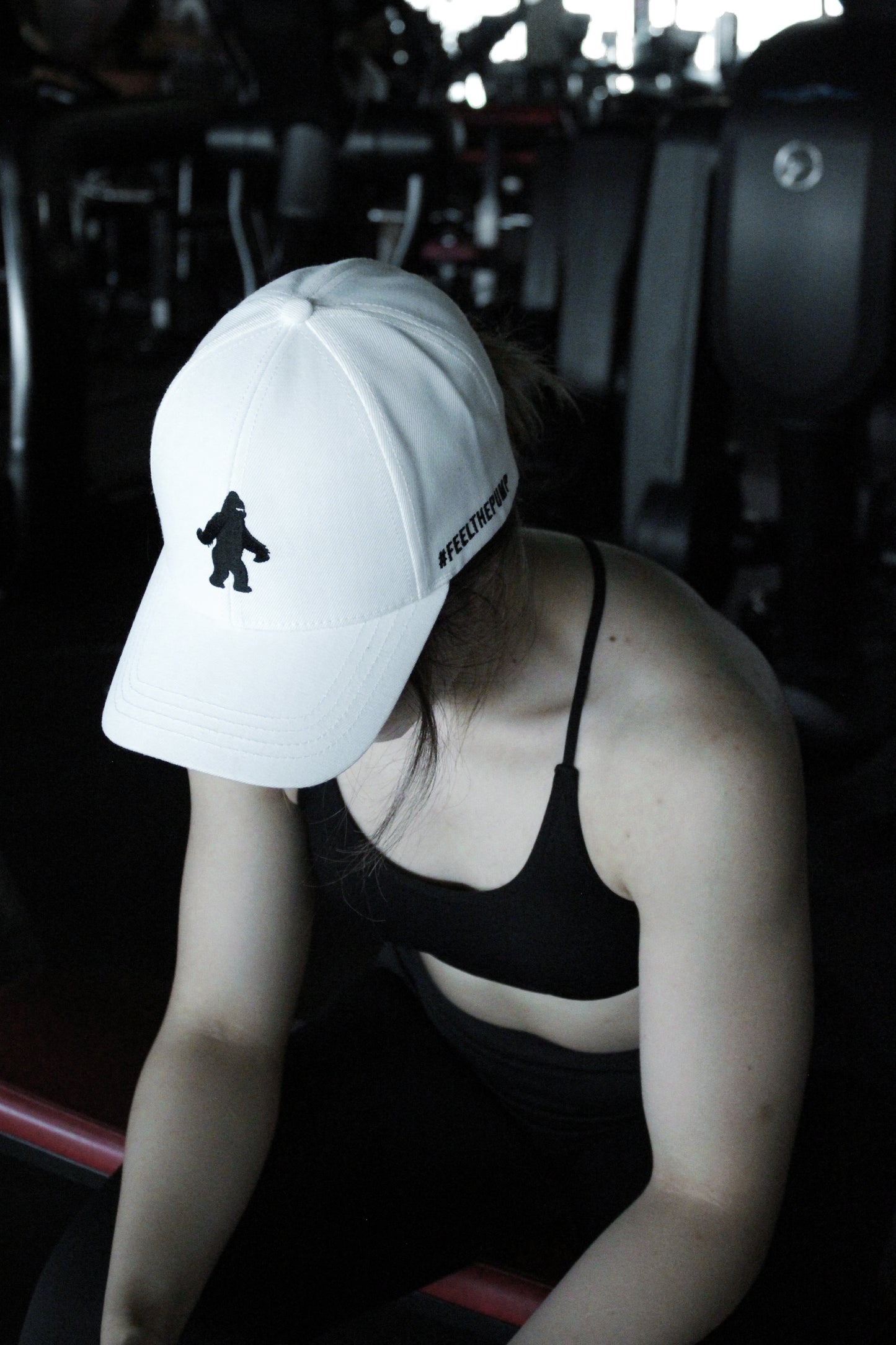 GORRA BLANCA GORILLA PUMP