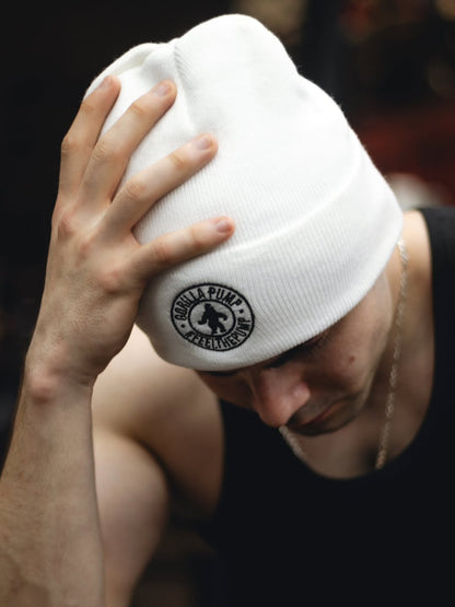 BEANIE BLANCA GORILLA PUMP