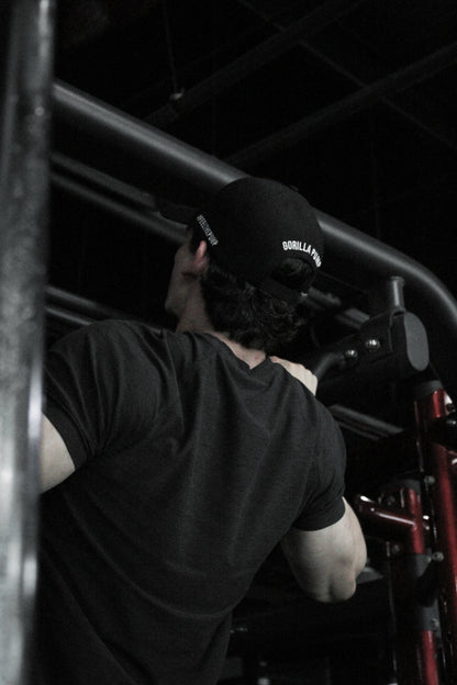 GORRA NEGRA GORILLA PUMP